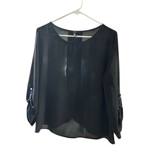 Forever 21 Blue Asymmetrical 3/4 Sleeve Blouse size Large